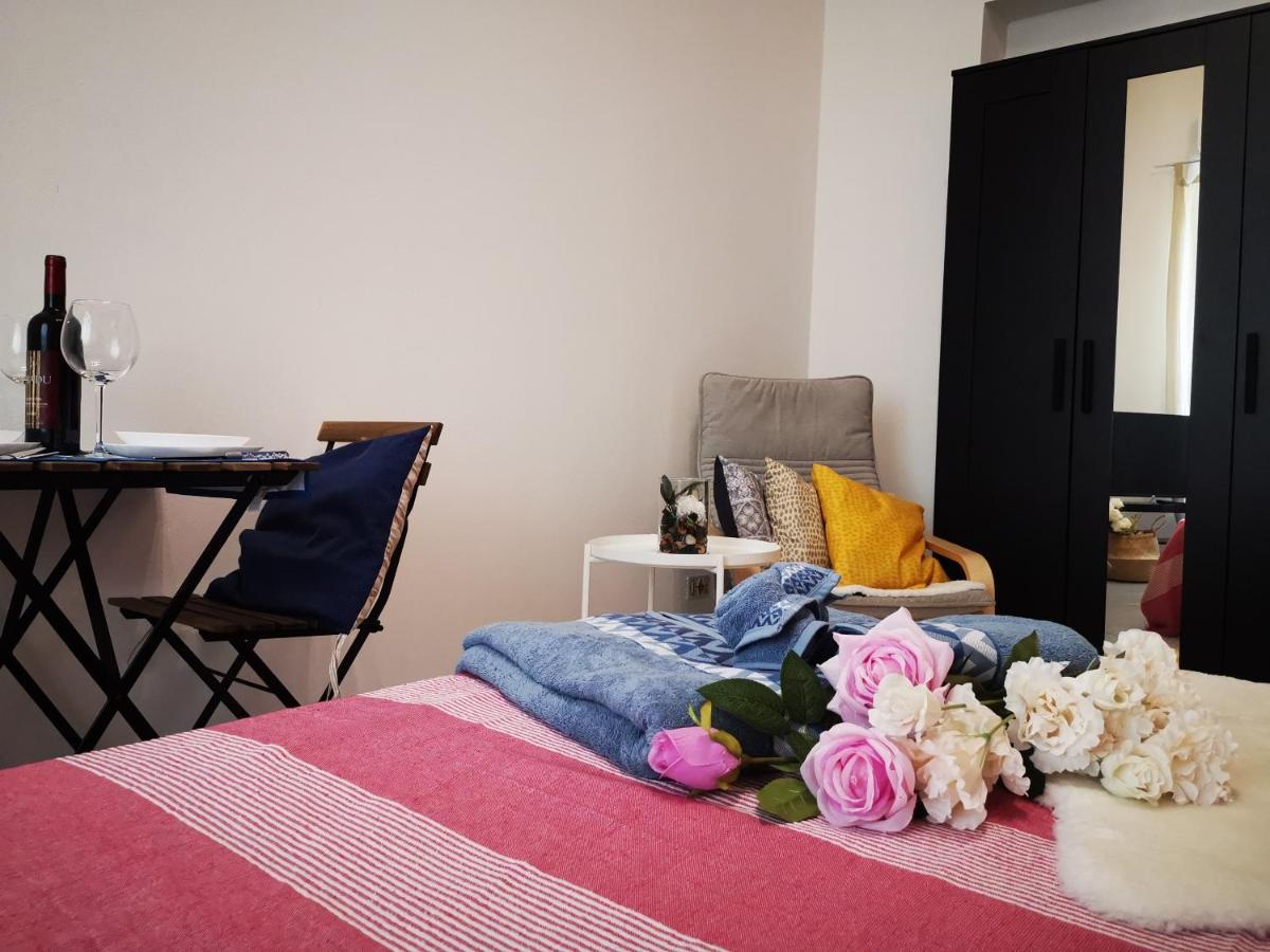 Bed and Breakfast Chafbius Cagliari Habitación foto